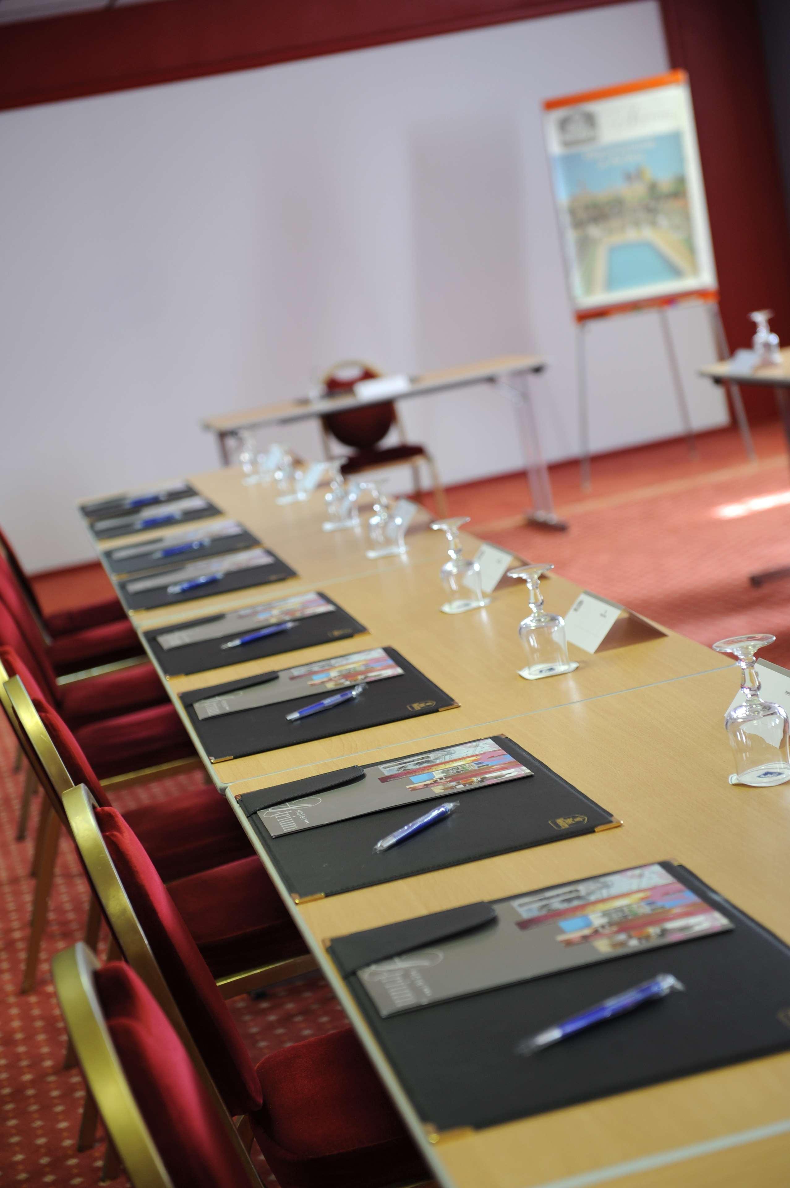 Hotel Atrium Arles Centre Ngoại thất bức ảnh